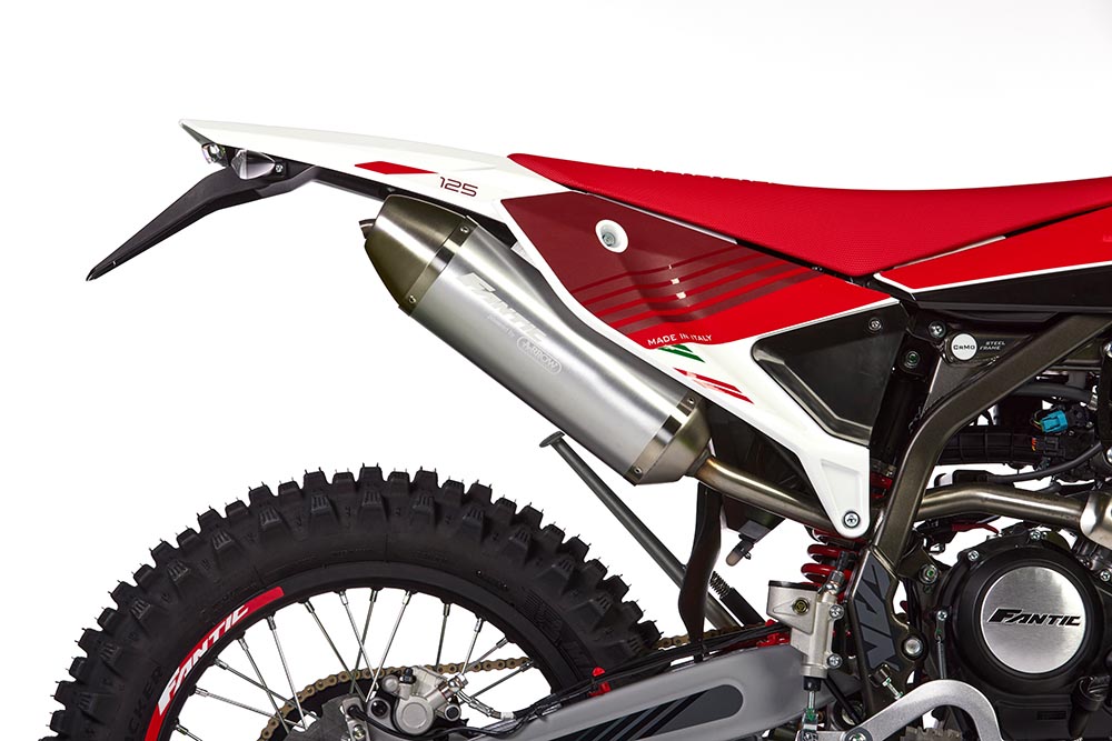 Fantic XEF 125 Performance 15
